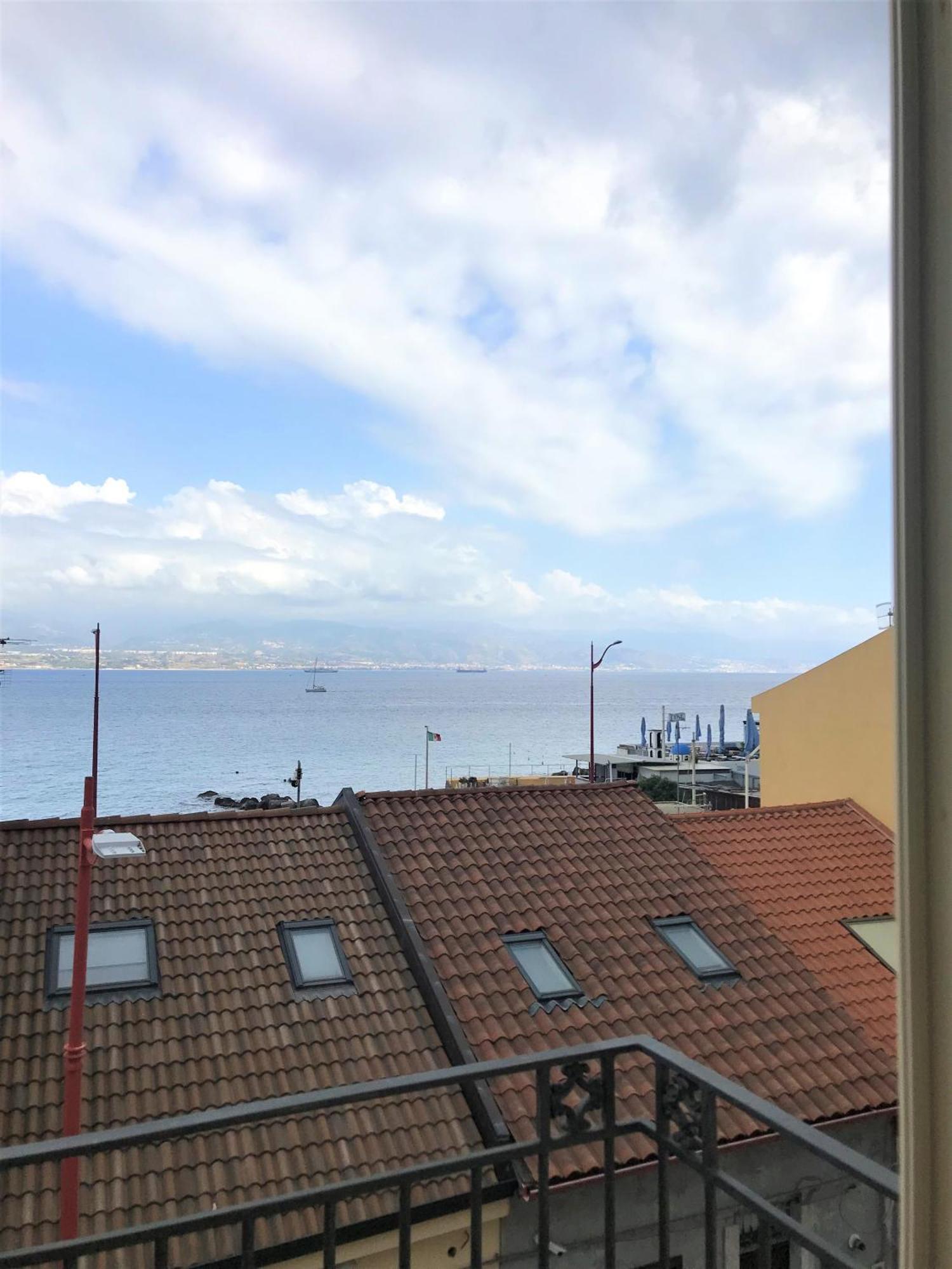 Vecchia Paradiso - A Un Passo Dal Mare Messina Bilik gambar