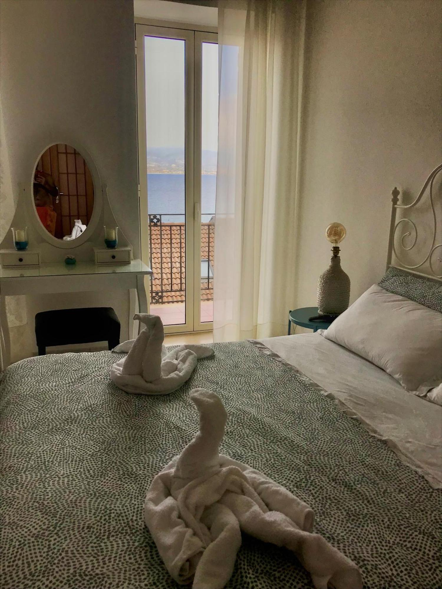 Vecchia Paradiso - A Un Passo Dal Mare Messina Bilik gambar